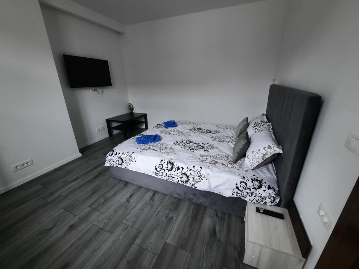 דירות בראשוב House Side By Side מראה חיצוני תמונה