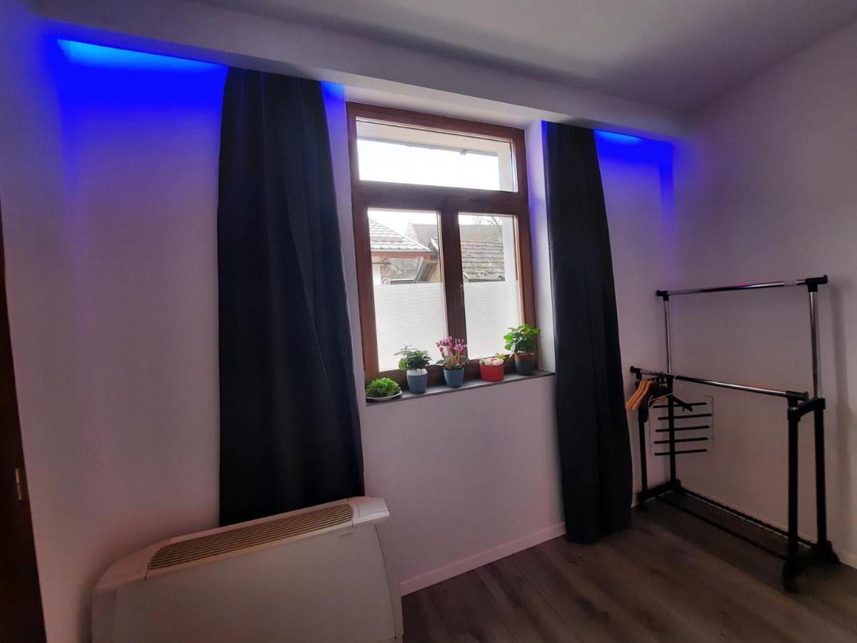 דירות בראשוב House Side By Side מראה חיצוני תמונה
