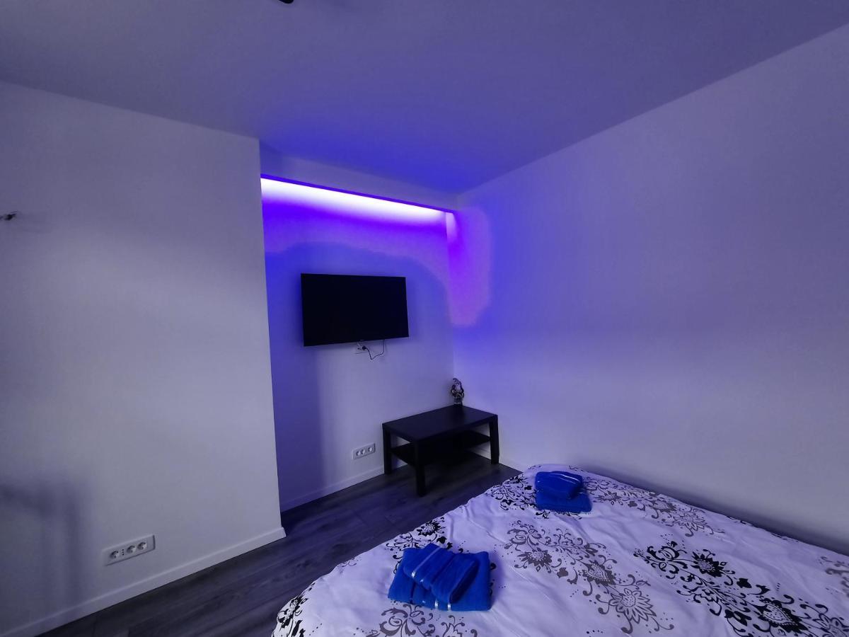 דירות בראשוב House Side By Side מראה חיצוני תמונה