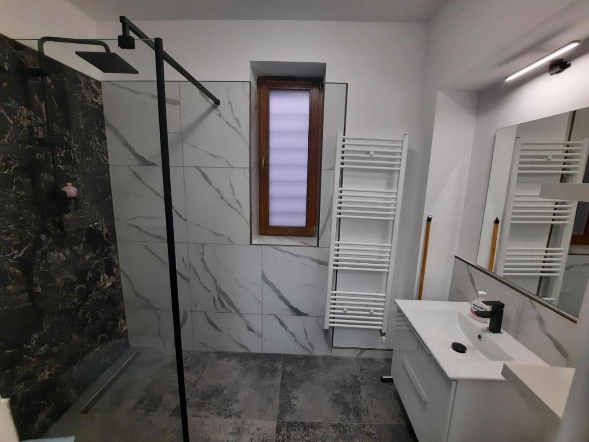 דירות בראשוב House Side By Side מראה חיצוני תמונה