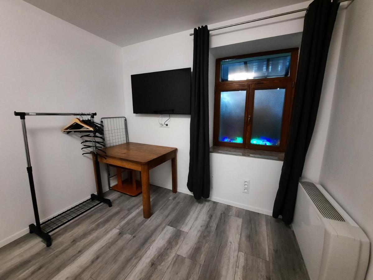 דירות בראשוב House Side By Side מראה חיצוני תמונה