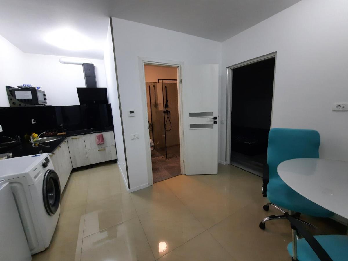 דירות בראשוב House Side By Side מראה חיצוני תמונה