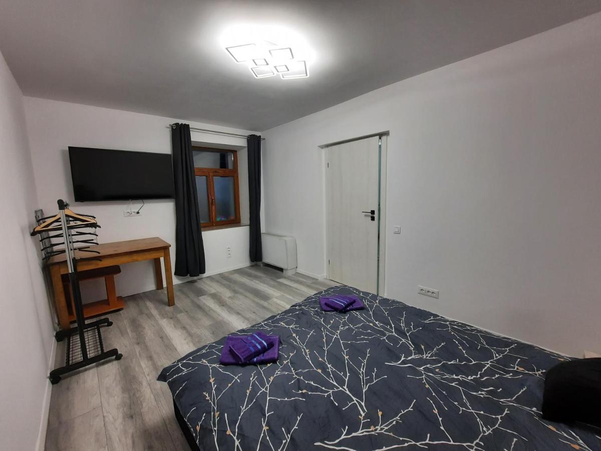 דירות בראשוב House Side By Side מראה חיצוני תמונה